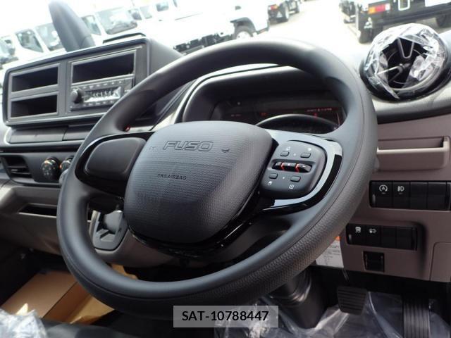 Mitsubishi CANTER 2026-04 7978725-15