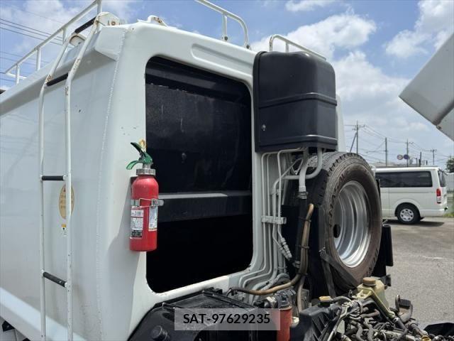 Mitsubishi CANTER 2014-11 7978735-24