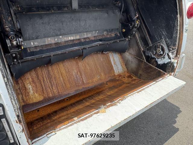 Mitsubishi CANTER 2014-11 7978735-4