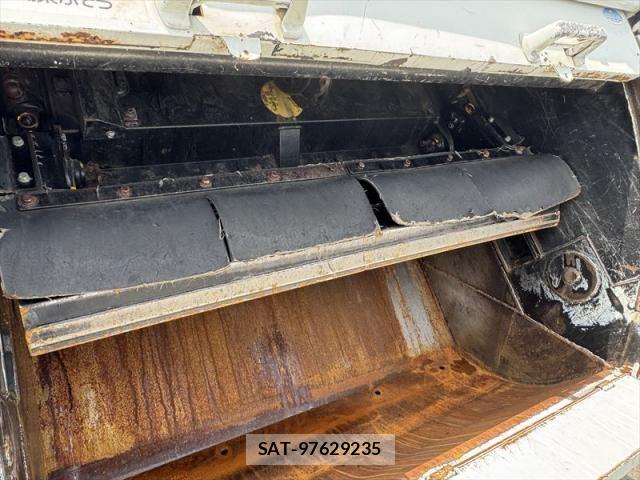 Mitsubishi CANTER 2014-11 7978735-5