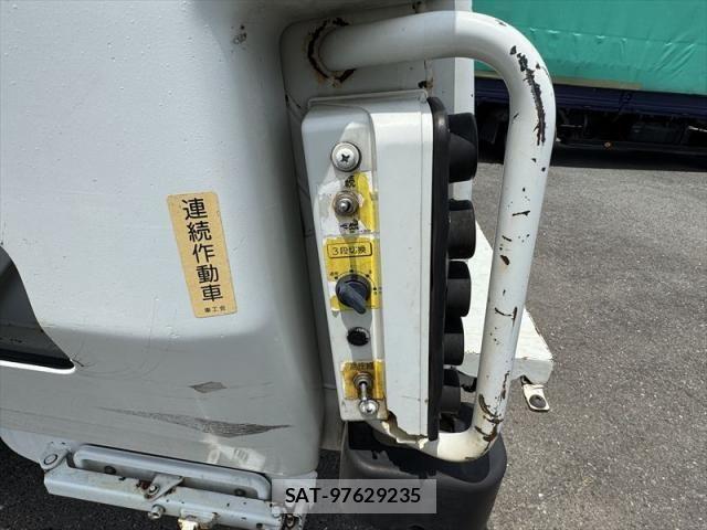 Mitsubishi CANTER 2014-11 7978735-7