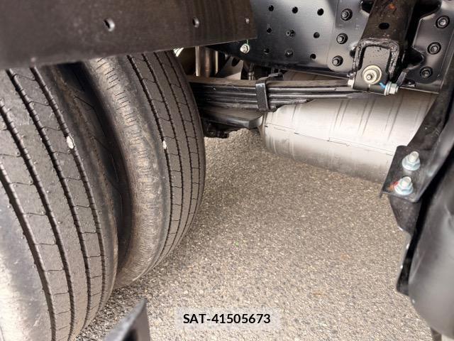 Mitsubishi CANTER 2026-04 7978719-9