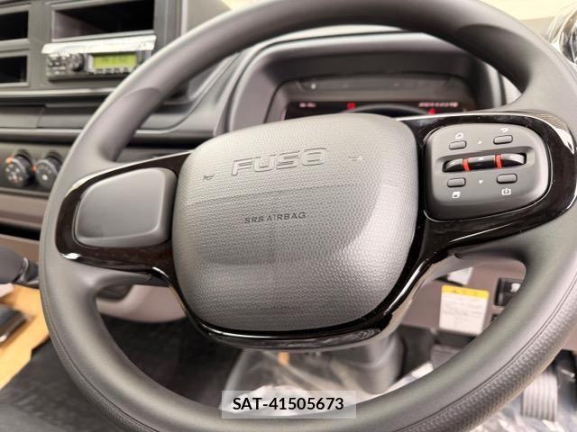 Mitsubishi CANTER 2026-04 7978719-16