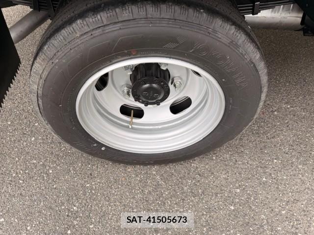Mitsubishi CANTER 2026-04 7978719-26