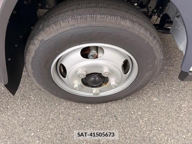 Mitsubishi CANTER 2026-04 7978719-27