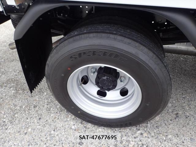 Mitsubishi CANTER 2026-04 7978712-27