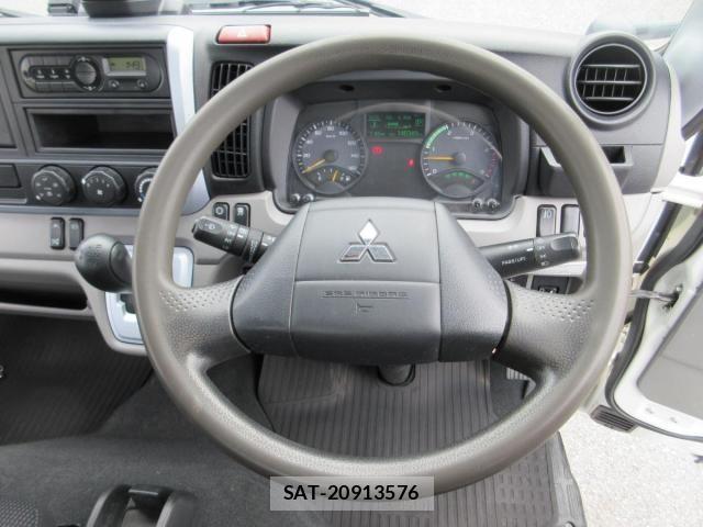 Mitsubishi CANTER 2019-04 7978740-9