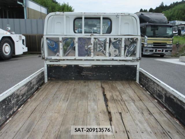 Mitsubishi CANTER 2019-04 7978740-19