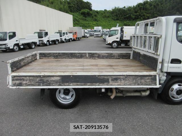 Mitsubishi CANTER 2019-04 7978740-20