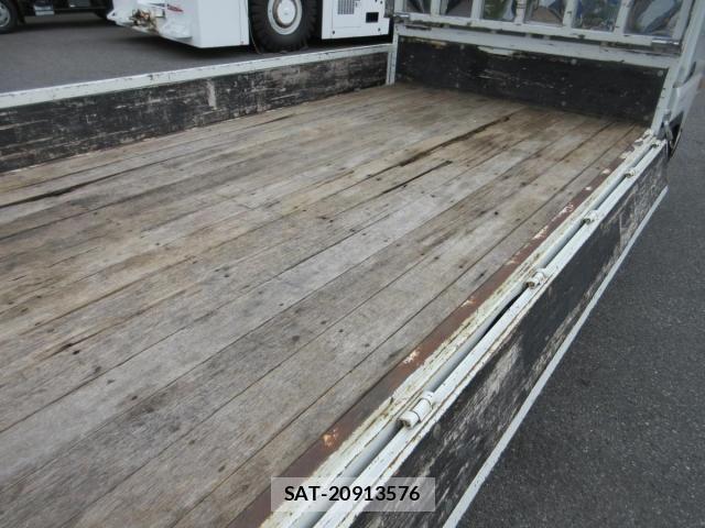 Mitsubishi CANTER 2019-04 7978740-21