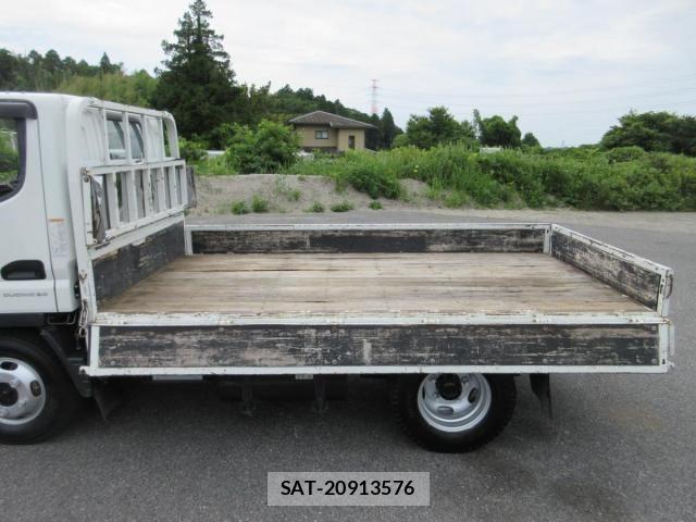 Mitsubishi CANTER 2019-04 7978740-22