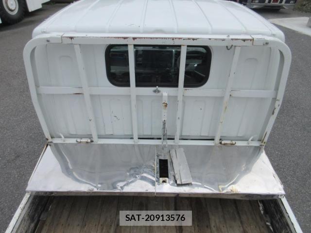 Mitsubishi CANTER 2019-04 7978740-26