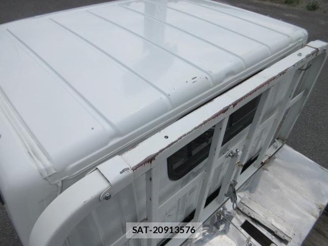 Mitsubishi CANTER 2019-04 7978740-27