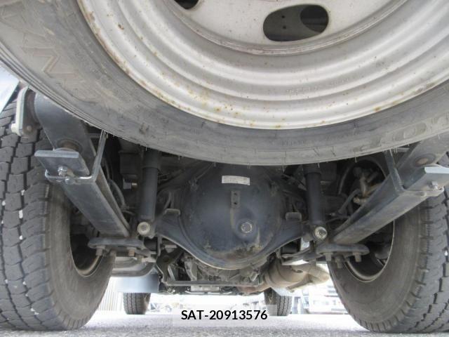 Mitsubishi CANTER 2019-04 7978740-29