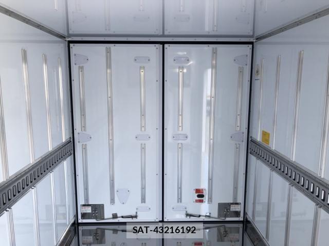 Mitsubishi CANTER 2026-03 7978717-18