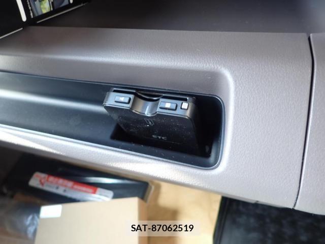 Mitsubishi CANTER 2026-04 7978726-15