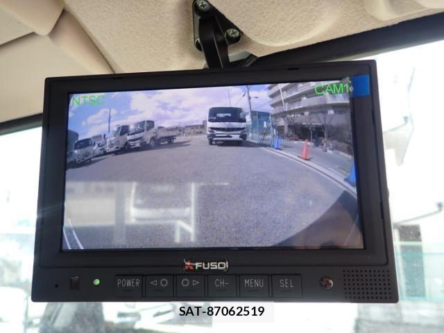 Mitsubishi CANTER 2026-04 7978726-18