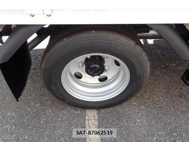 Mitsubishi CANTER 2026-04 7978726-26