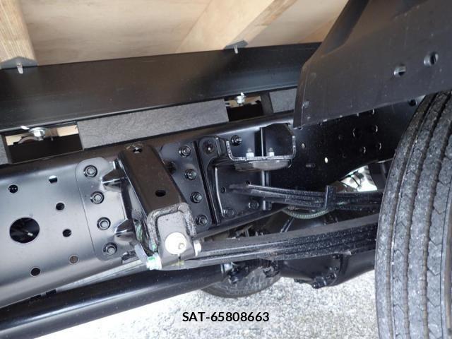 Mitsubishi CANTER 2026-04 7978713-9