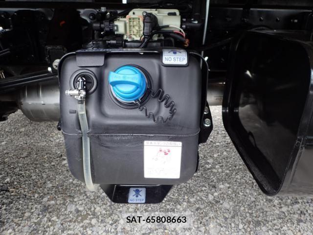 Mitsubishi CANTER 2026-04 7978713-6