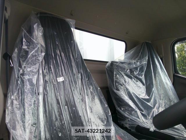 Mitsubishi CANTER 2026-03 7978701-23