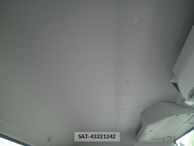 Mitsubishi CANTER 2026-03 7978701-25