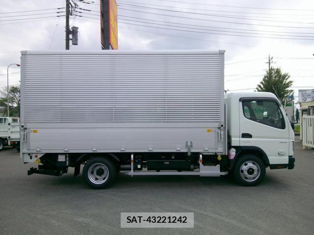 Mitsubishi CANTER 2026-03 7978701-3