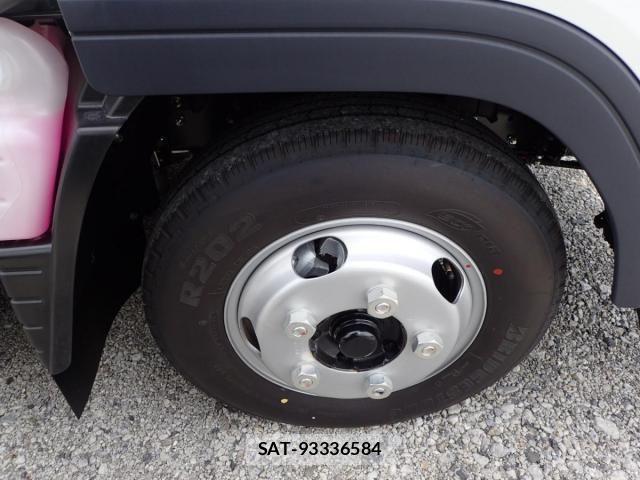Mitsubishi CANTER 2026-04 7978730-28