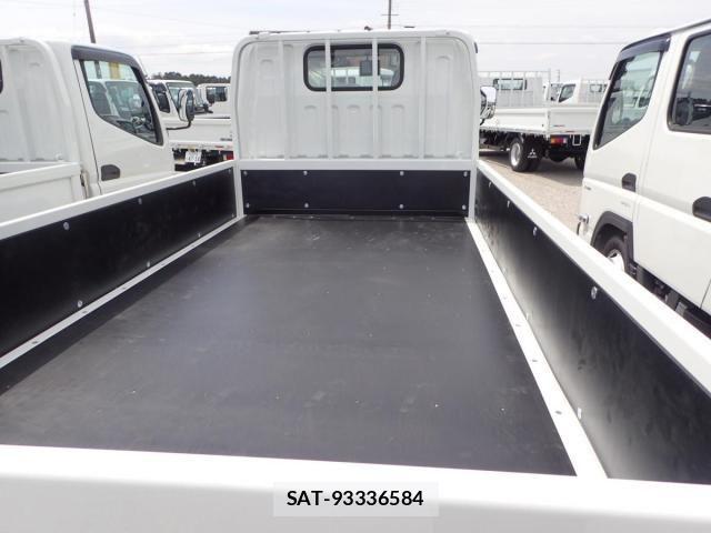 Mitsubishi CANTER 2026-04 7978730-5