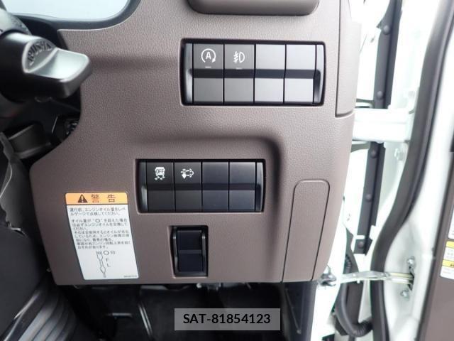 Mitsubishi CANTER 2026-04 7978727-20