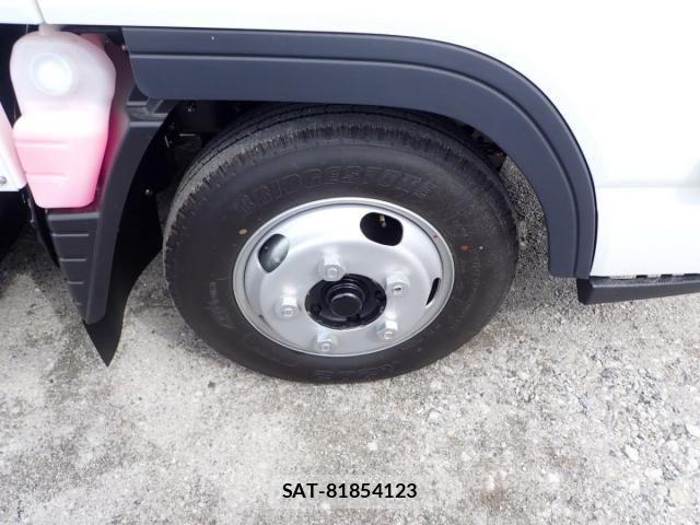 Mitsubishi CANTER 2026-04 7978727-26