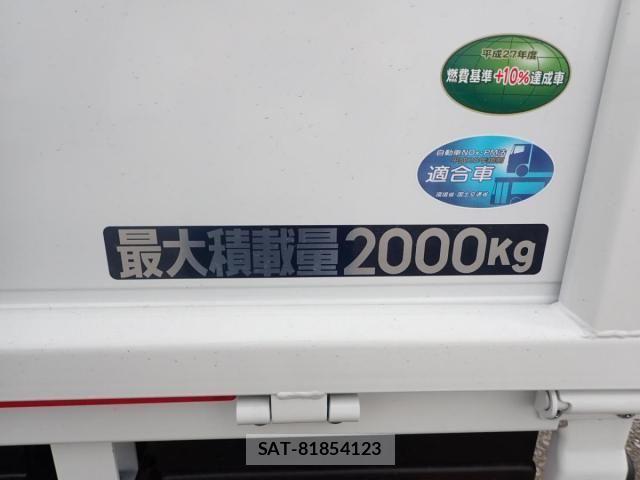 Mitsubishi CANTER 2026-04 7978727-4