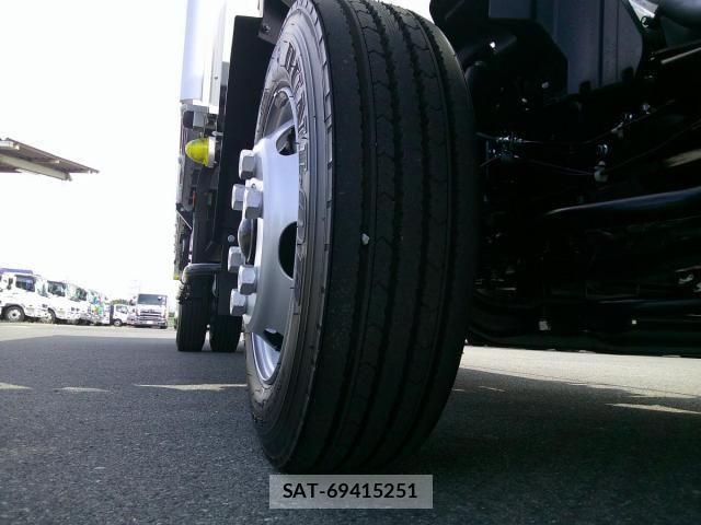 Mitsubishi CANTER 2026-03 7978747-24
