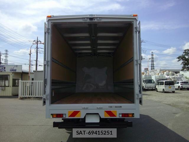 Mitsubishi CANTER 2026-03 7978747-8