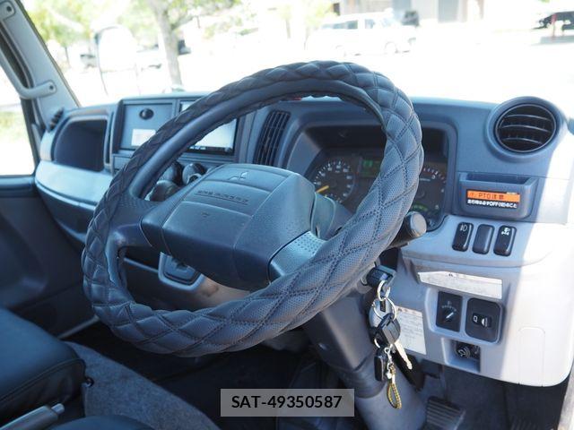 Mitsubishi CANTER 2012-09 7978736-1
