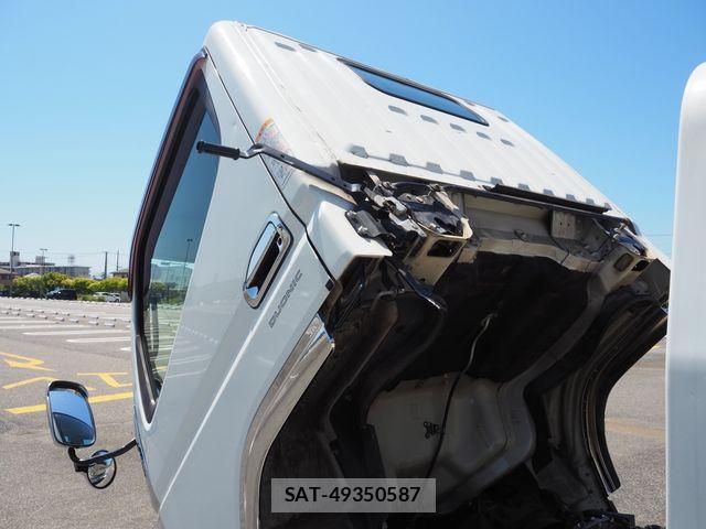 Mitsubishi CANTER 2012-09 7978736-24