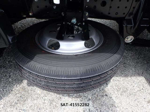 Mitsubishi CANTER 2026-04 7978731-10