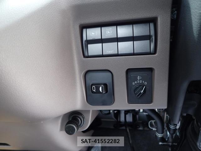 Mitsubishi CANTER 2026-04 7978731-20