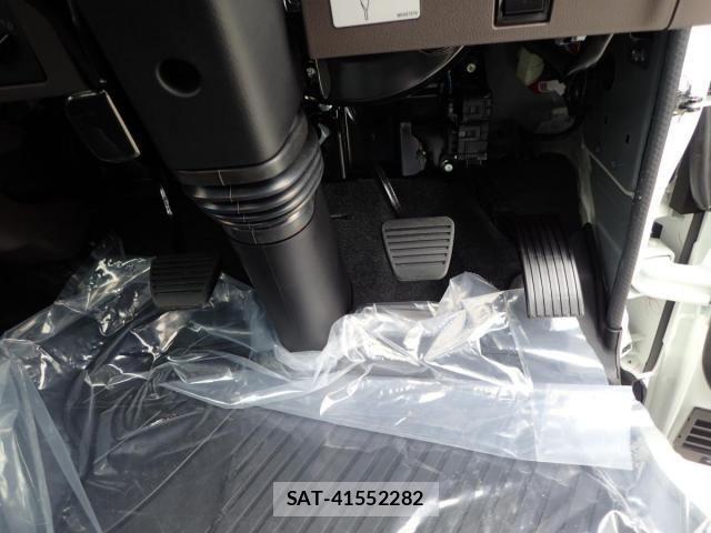 Mitsubishi CANTER 2026-04 7978731-21