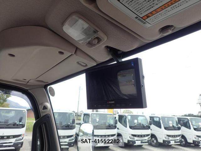 Mitsubishi CANTER 2026-04 7978731-22