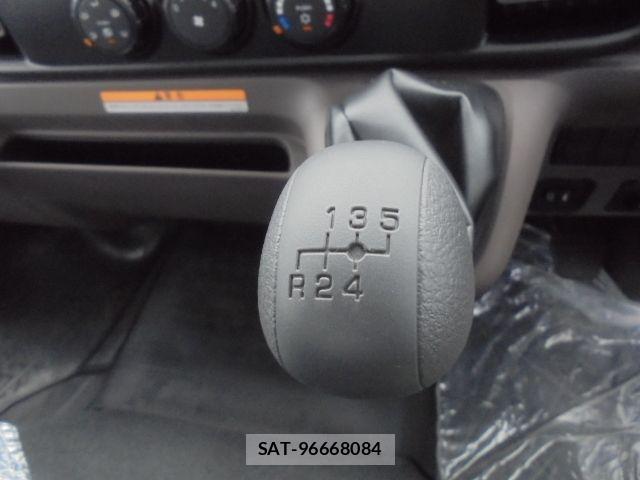 Mitsubishi CANTER 2026-03 7978703-13