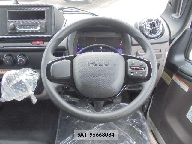 Mitsubishi CANTER 2026-03 7978703-1