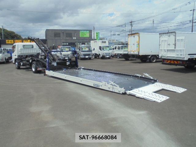 Mitsubishi CANTER 2026-03 7978703-29