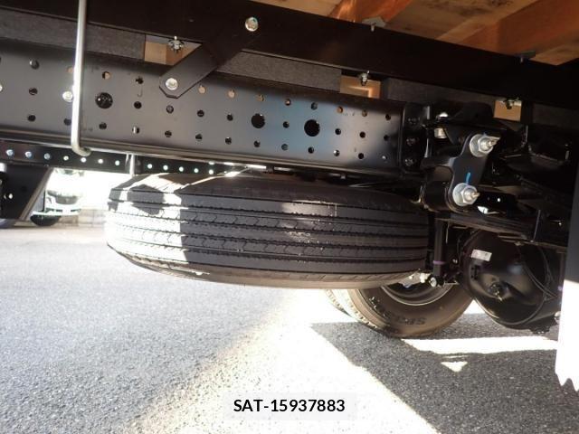 Mitsubishi CANTER 2026-04 7978704-14