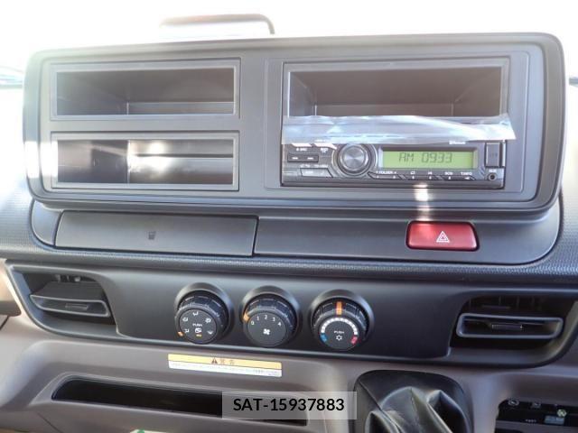 Mitsubishi CANTER 2026-04 7978704-18