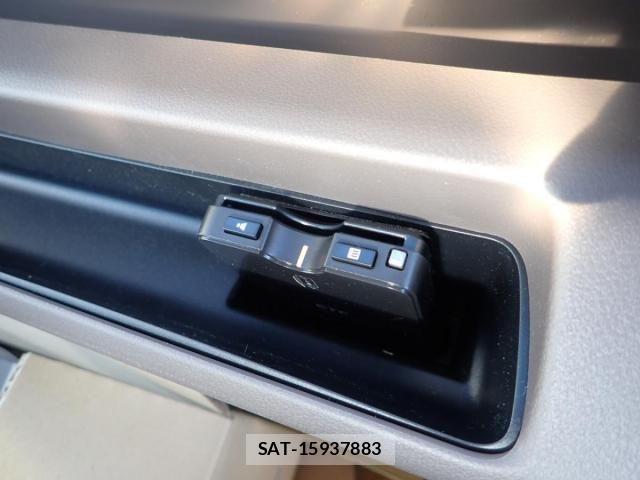 Mitsubishi CANTER 2026-04 7978704-19