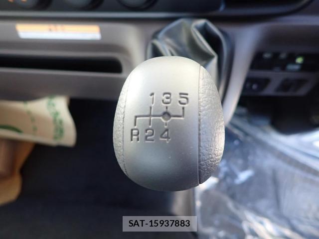 Mitsubishi CANTER 2026-04 7978704-20