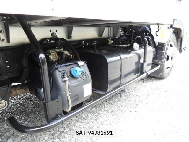 Mitsubishi CANTER 2023-09 8034724-13