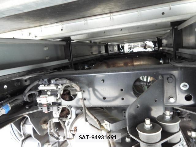 Mitsubishi CANTER 2023-09 8034724-14