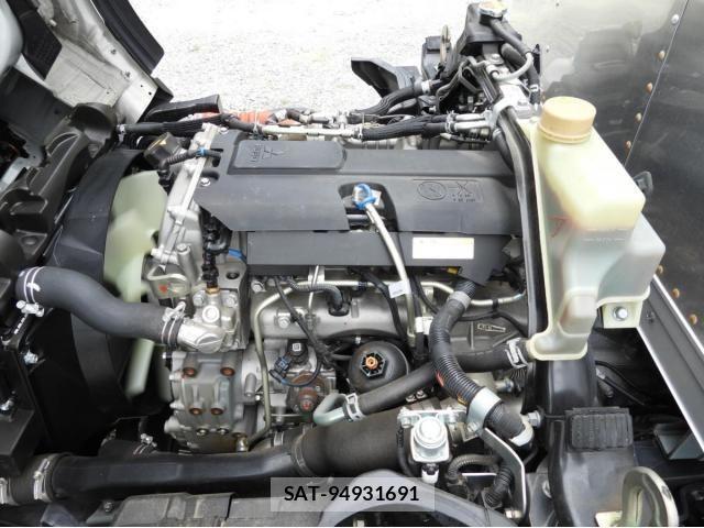 Mitsubishi CANTER 2023-09 8034724-19